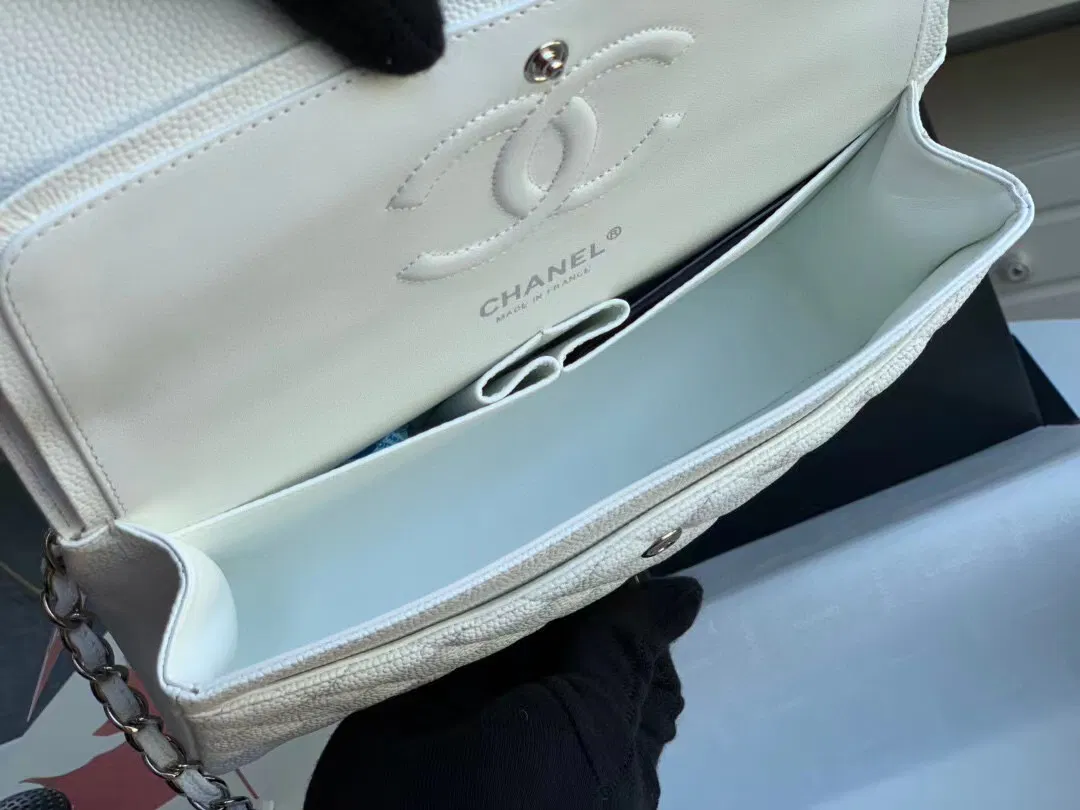 Chanel Flap Bag — image 4