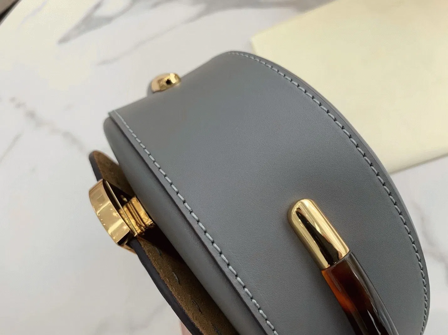 Top Quality Fendi Moonlight Saddle Bag In Grey Calfskin — image 8