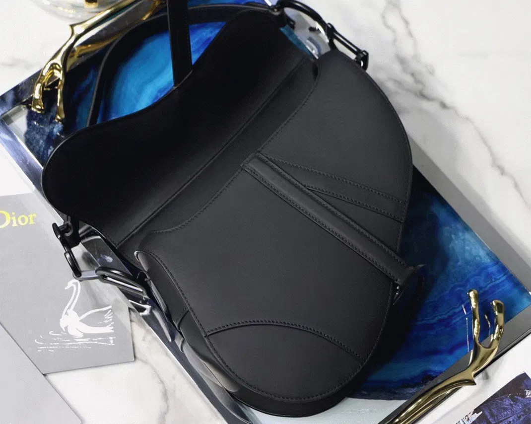 Dior Saddle Mini Bag Knockoff in Black Ultramatte Calfskin — image 7