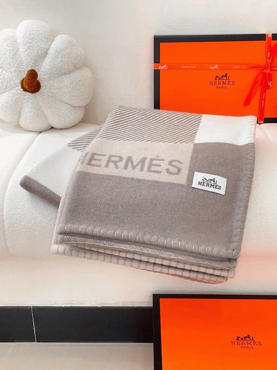 Best Hermes H Riviera blanket in beige wool and cashmere — image 7