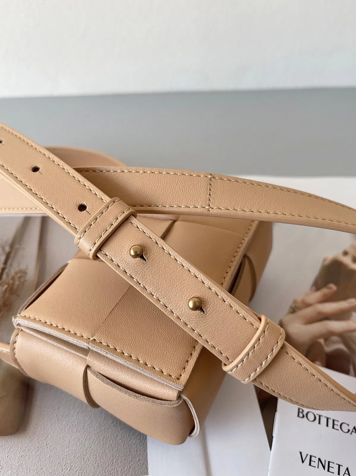 Top Quality Knockoff Bottega Veneta Candy Cassette Bag In Almond — image 3