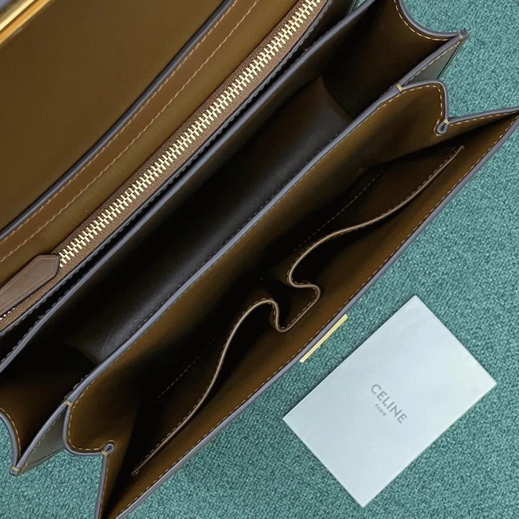 Top Quality Celine Classic Box Medium Bag In Camel — image 4
