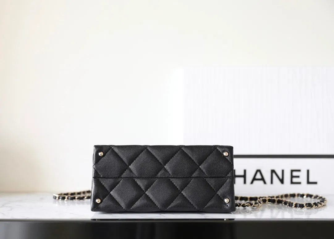 Kelly Handbag — image 5