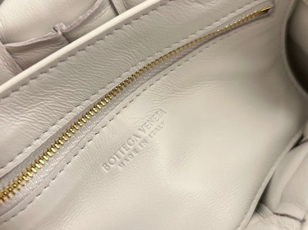Bottega Veneta Small Padded Cassette Bag White — image 5
