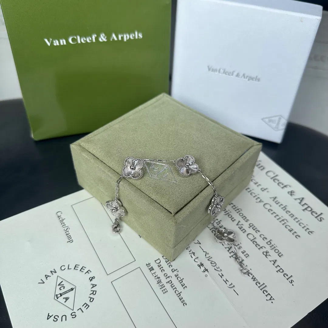 Van Cleef & Arpels Vintage Alhambra Bracelet — image 3