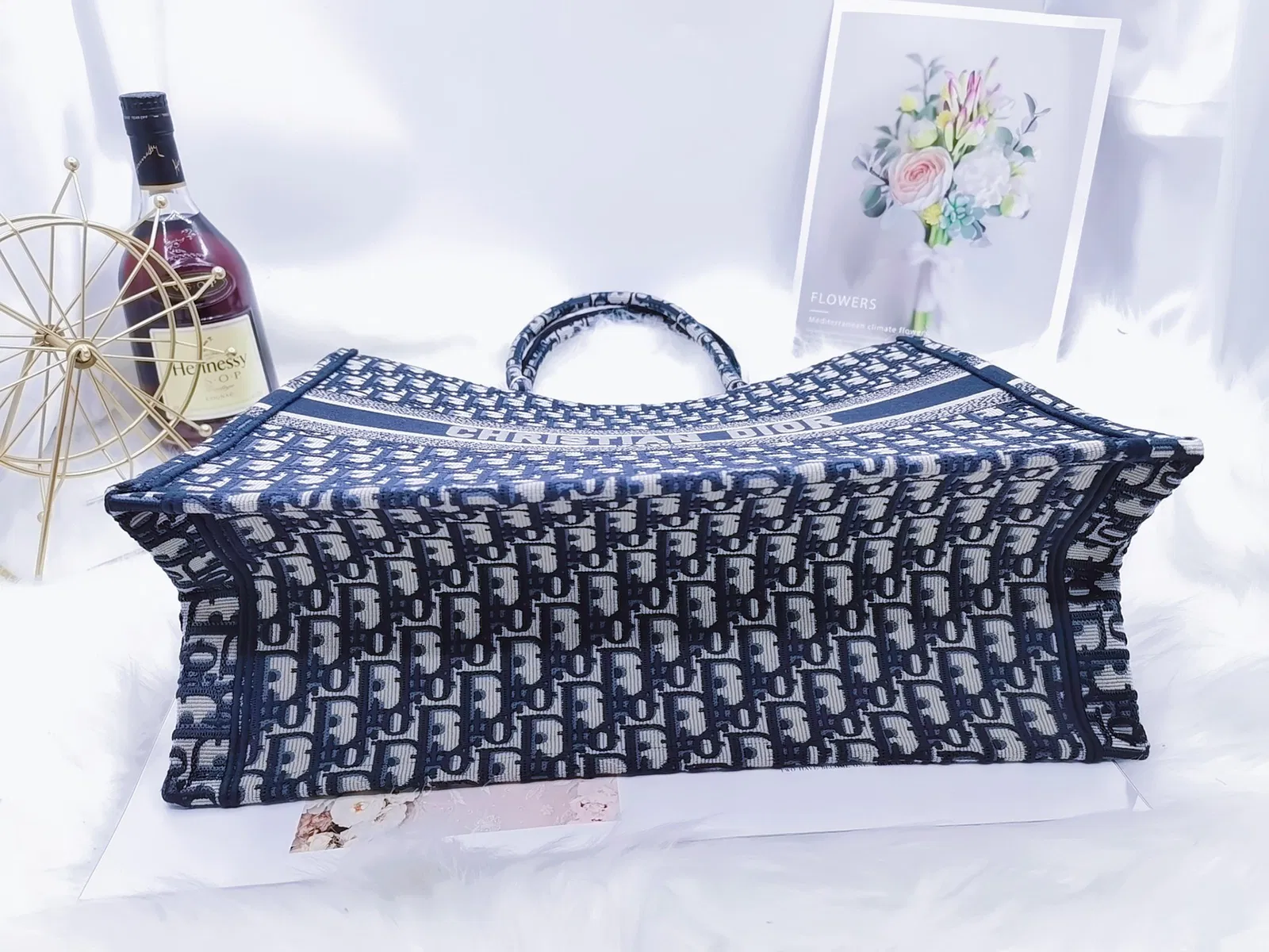 Dior Book Tote – Large — image 7
