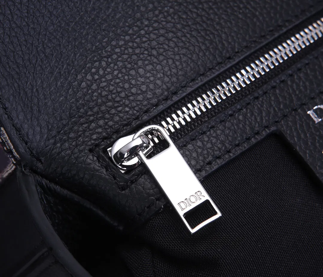 Dior Cell Phone Bag — image 7