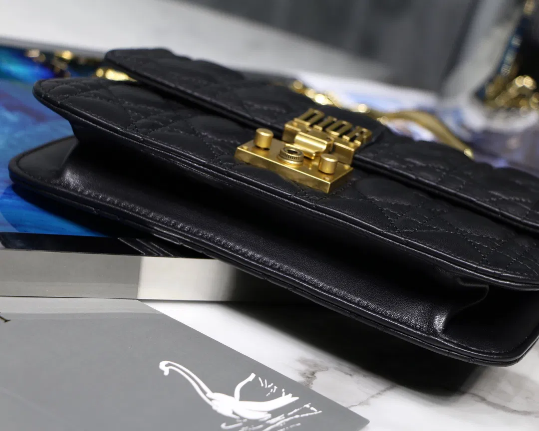 Dior Addict Chain bag — image 5
