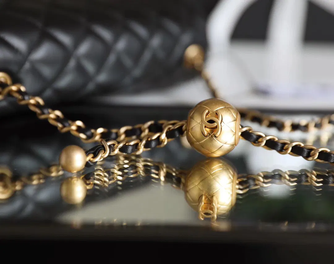 Chanel classic flap mini with golden ball โ image 5