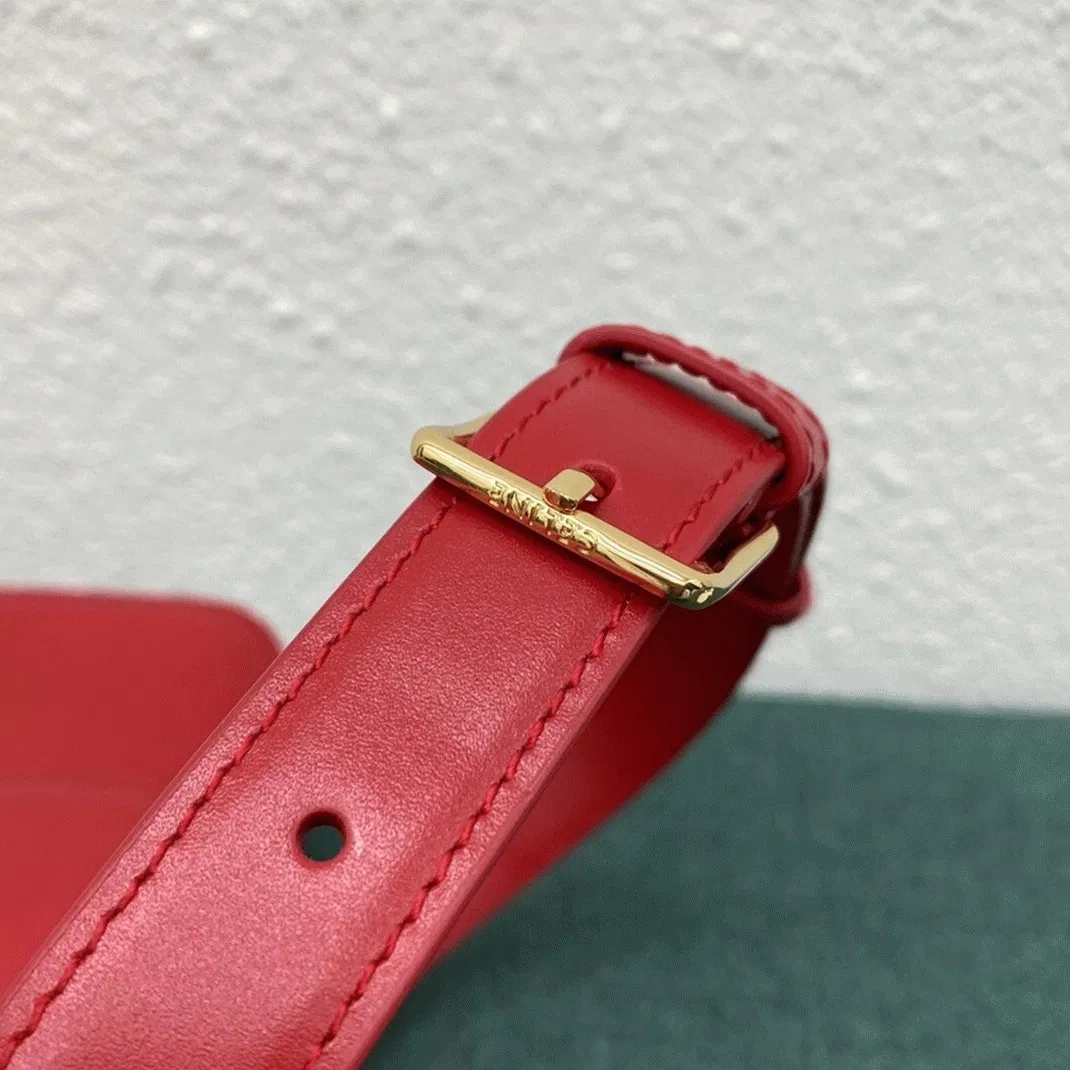 Top Quality Celine Triomphe Medium Bag In Red — image 6