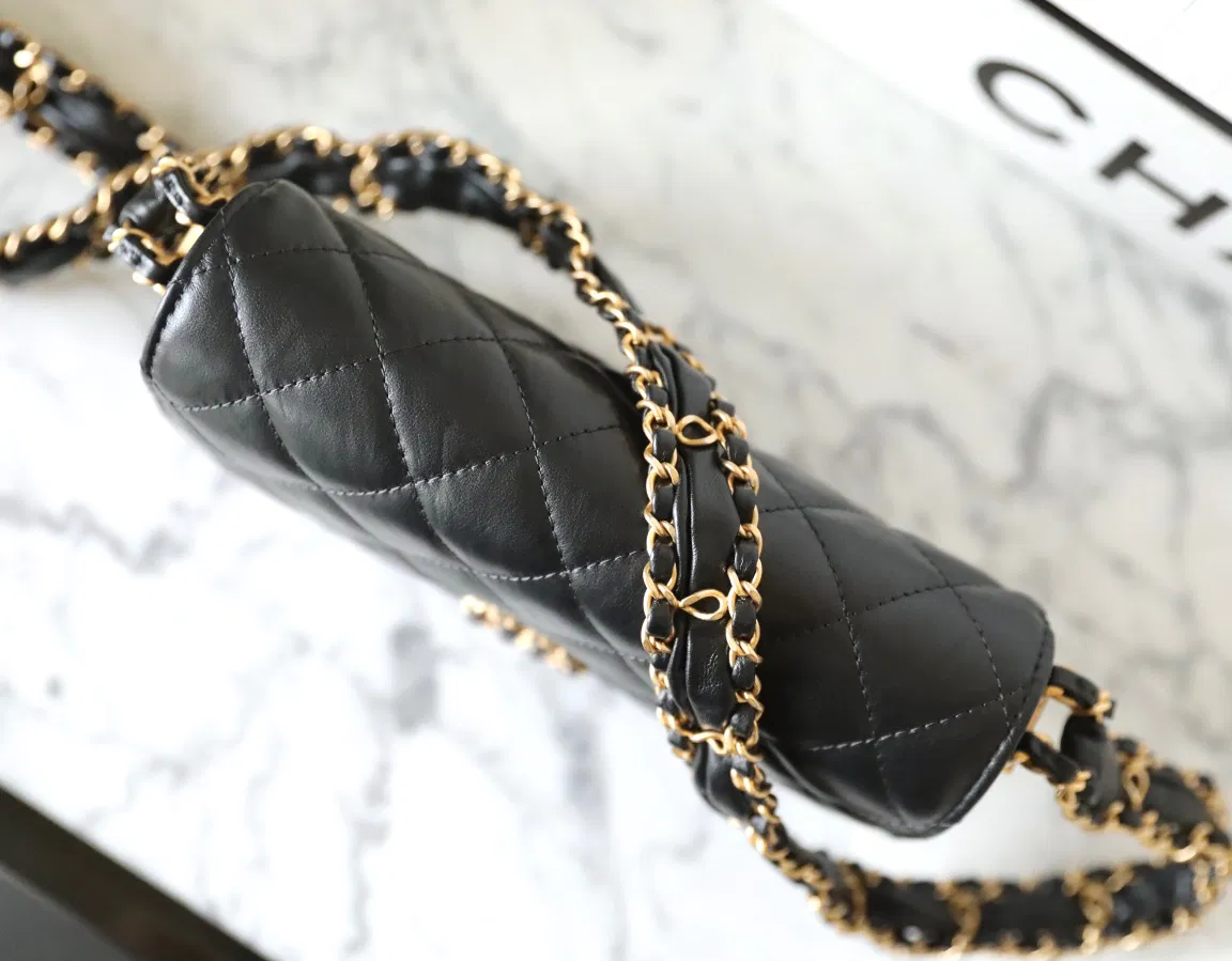 Flap bag — image 9
