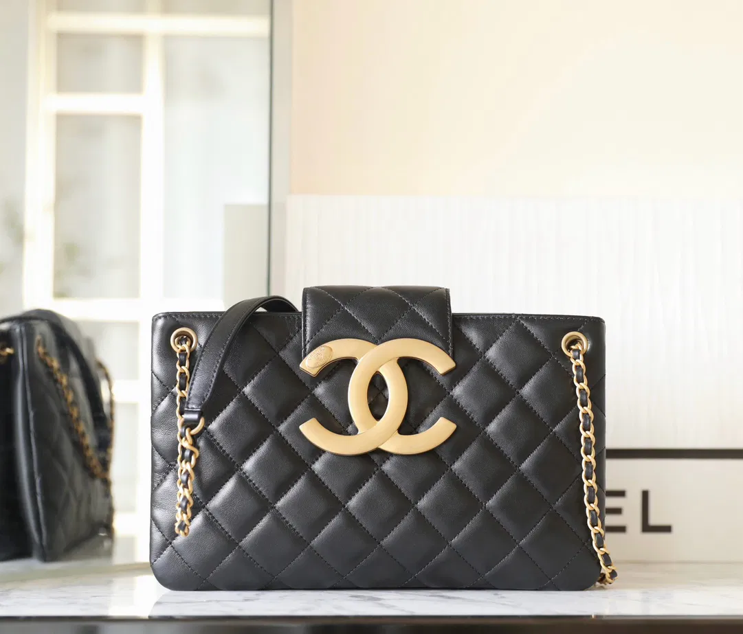Chanel 24C — image 9