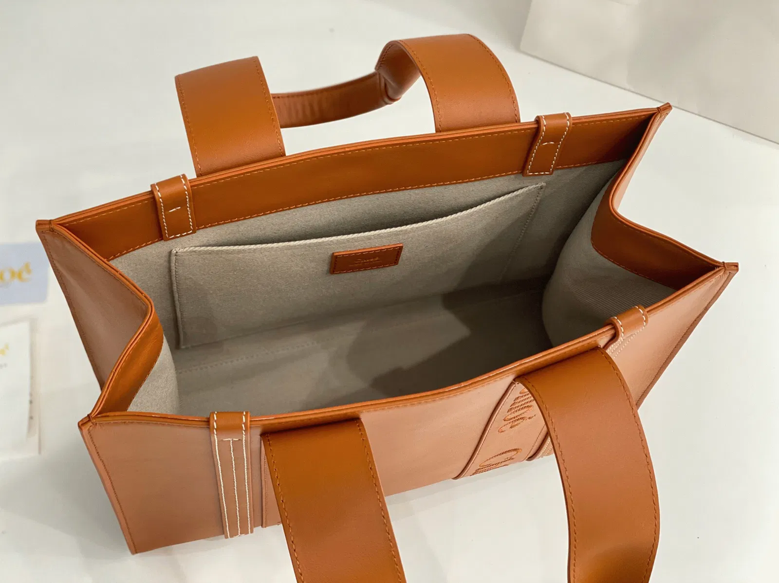 Top Quality Chloe Woody Medium Tote Bag In Brown Calfskin — image 8