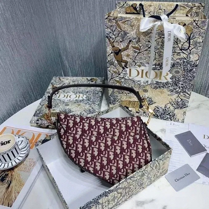 Dior Saddle Bag in Burgundy Dior Oblique Jacquard — image 7