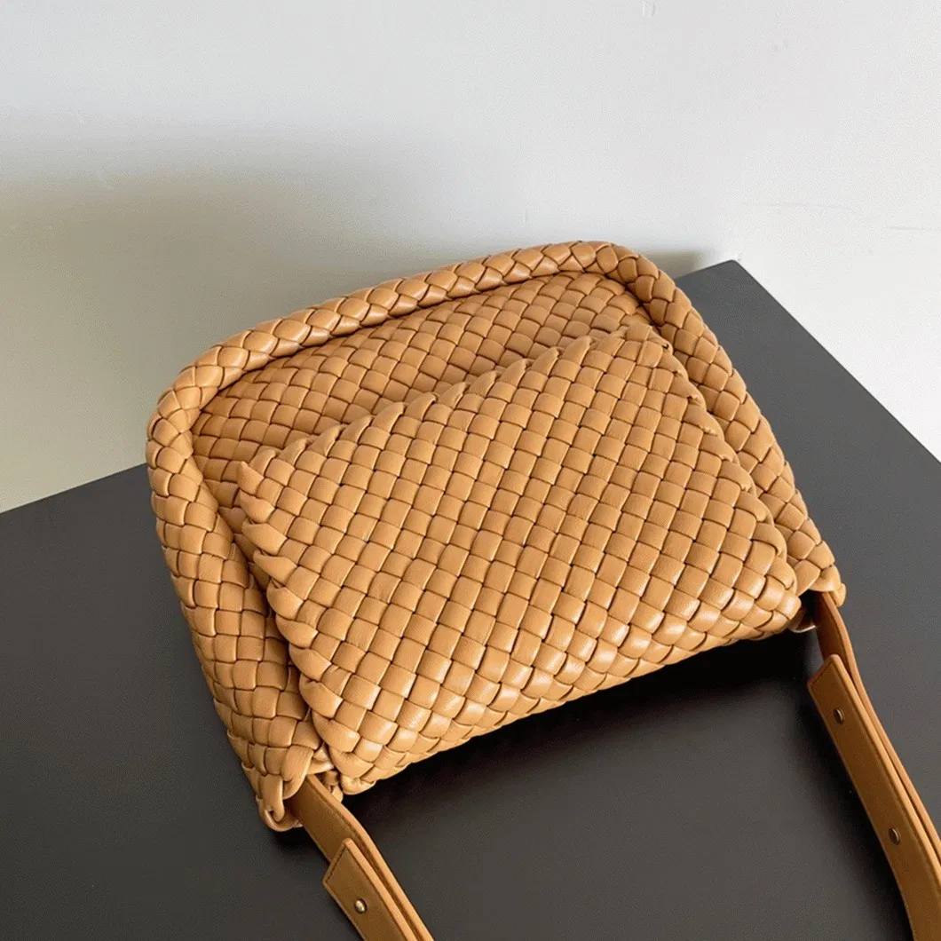 Bottega Veneta Cobble Small Bag Caramel — image 3