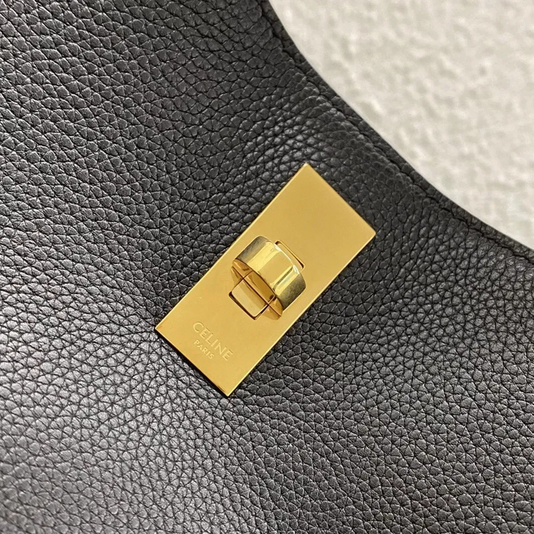 Top Quality Celine Bucket 16 Bag In Black — image 10