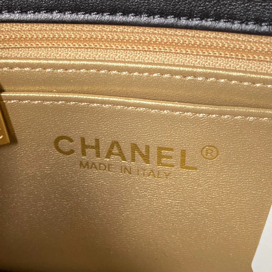 Chanel mini flap bag — image 8