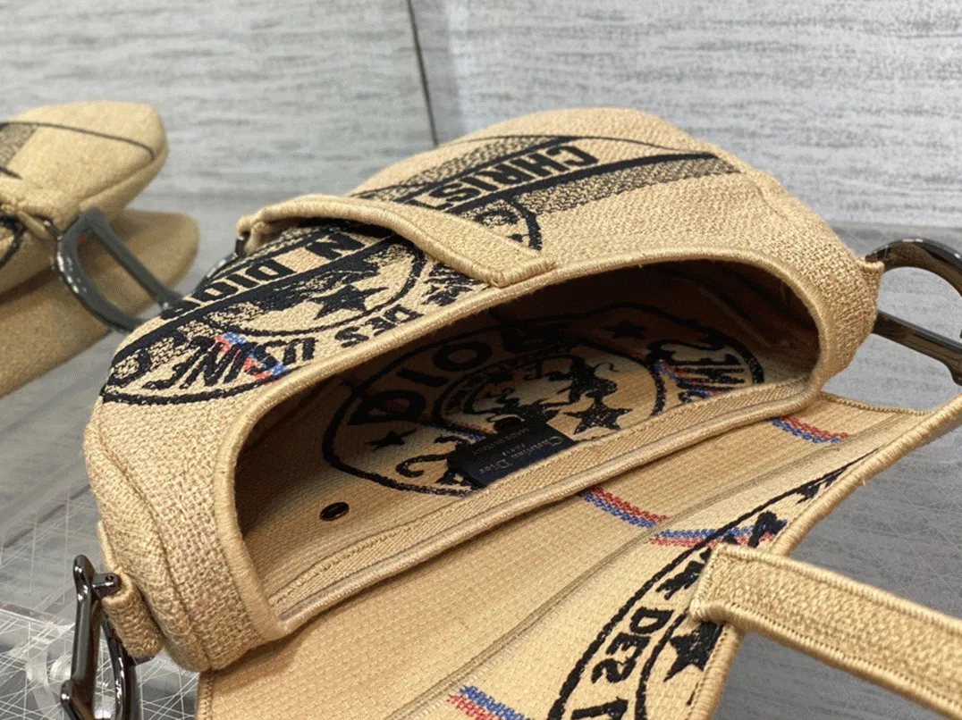 Dior Saddle Bag Knockoff in Beige Jute Canvas with Dior Union Motif — image 7