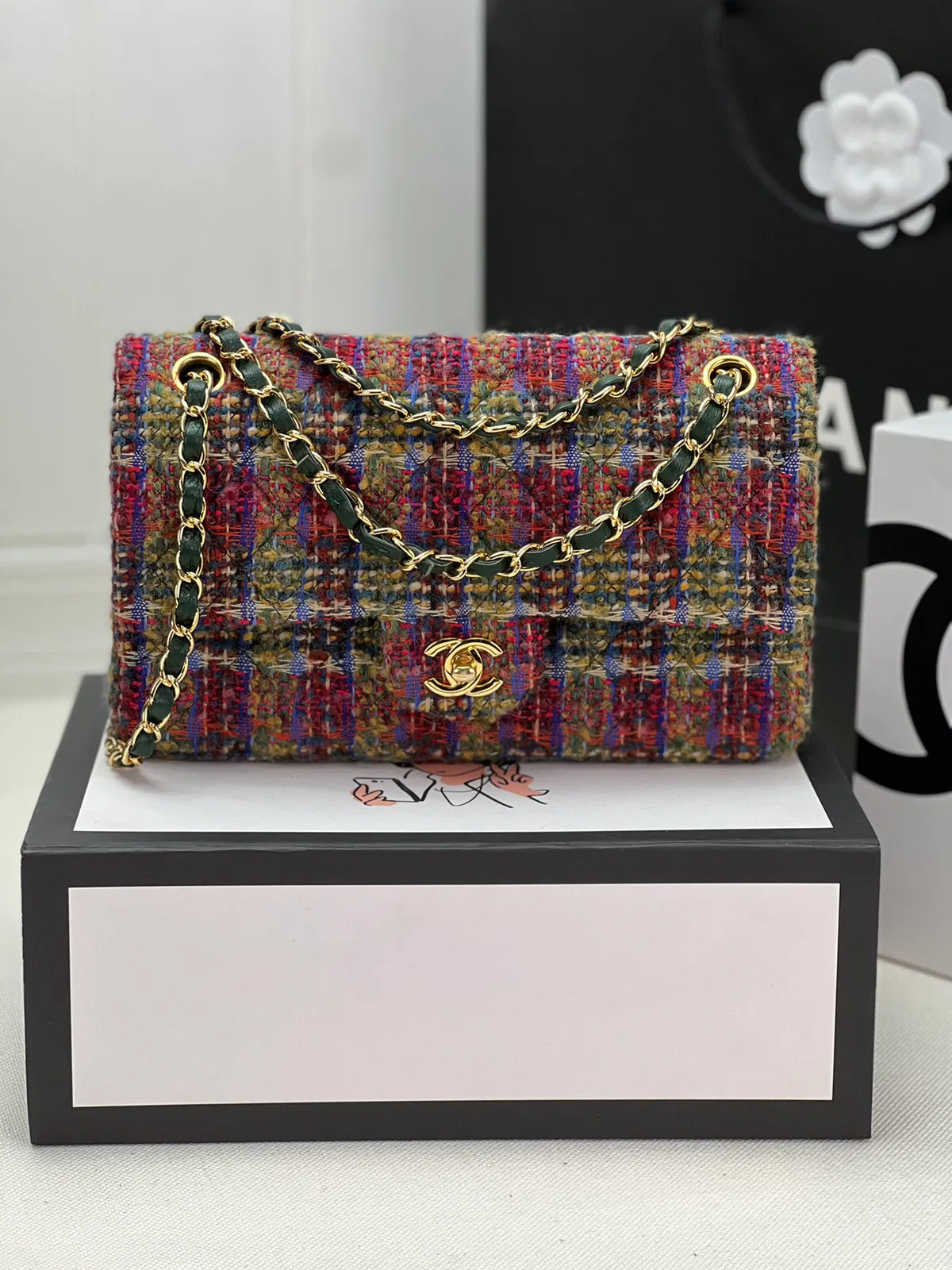CLASSIC FLAP BAG