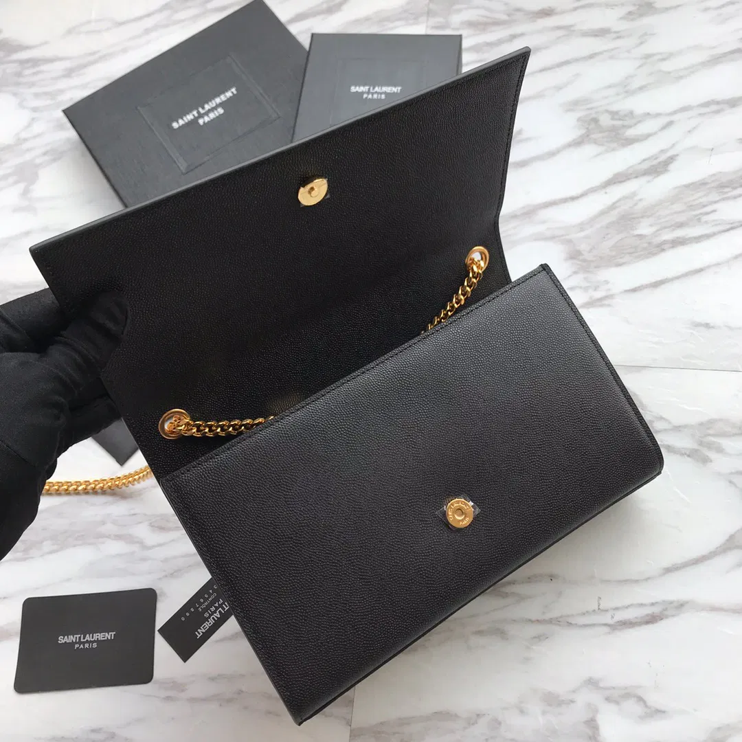 KATE MEDIUM IN GRAIN DE POUDRE EMBOSSED LEATHER — image 4