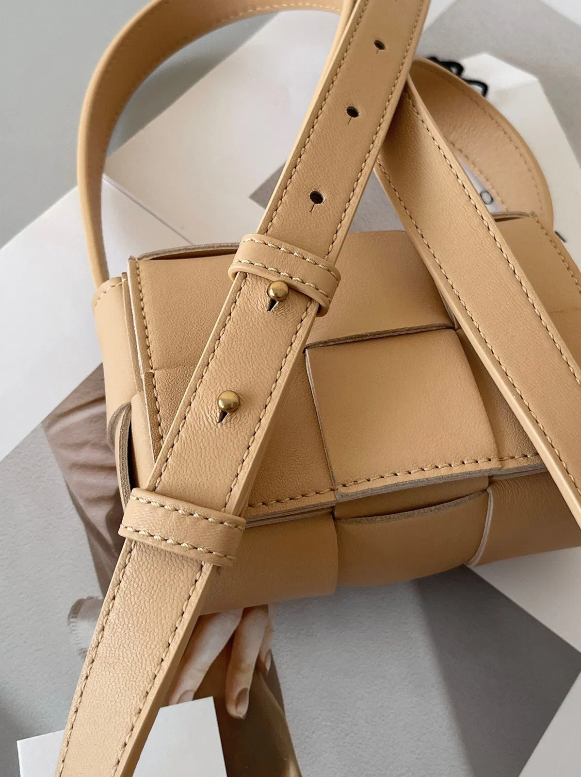 Top Quality Knockoff Bottega Veneta Candy Cassette Bag In Almond — image 10
