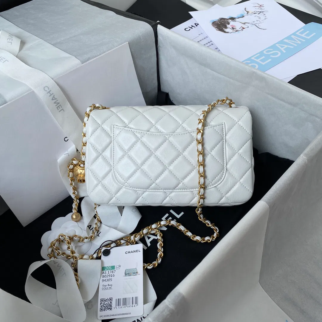 Chanel mini flap bag — image 2