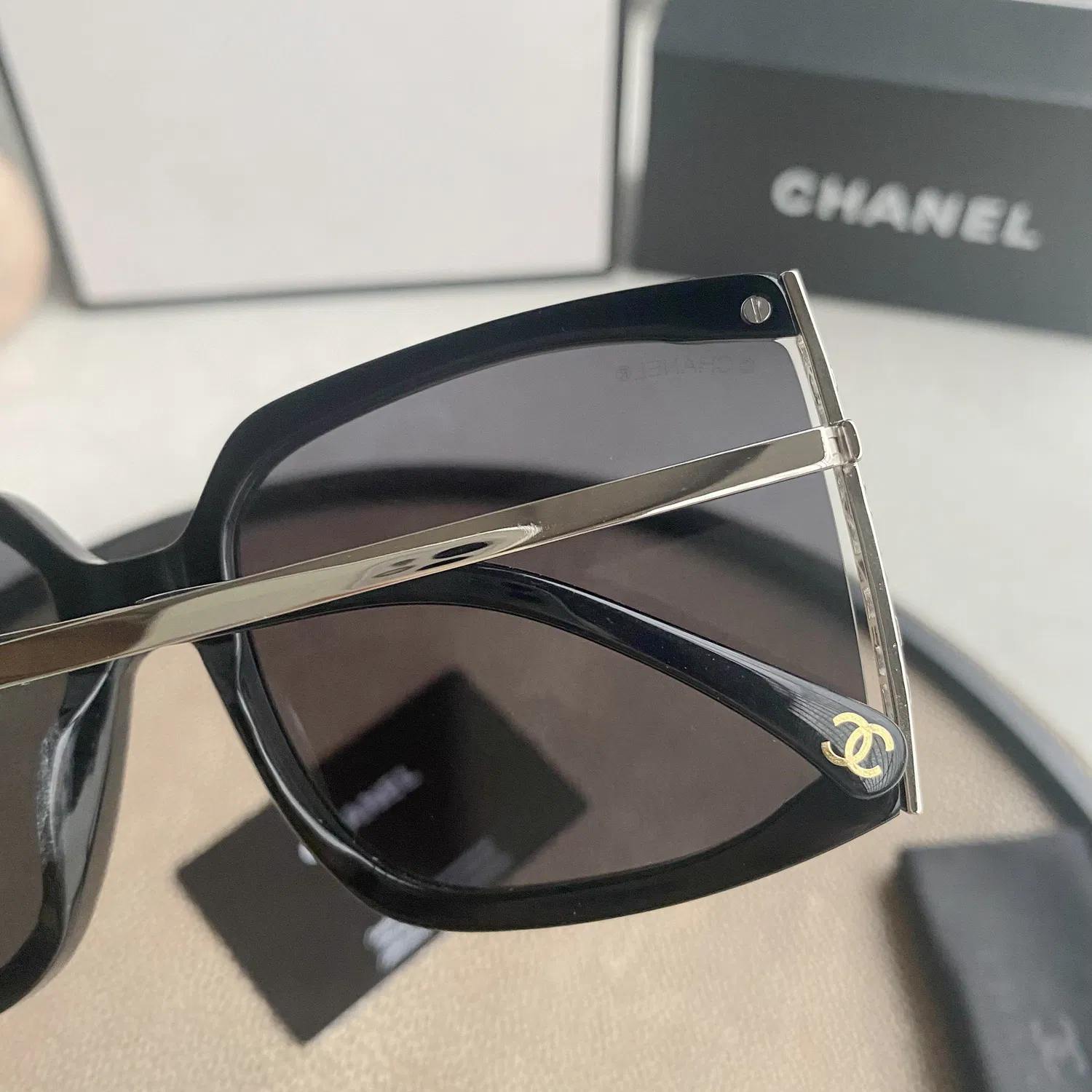 Vintage chanel sunglasses — image 3