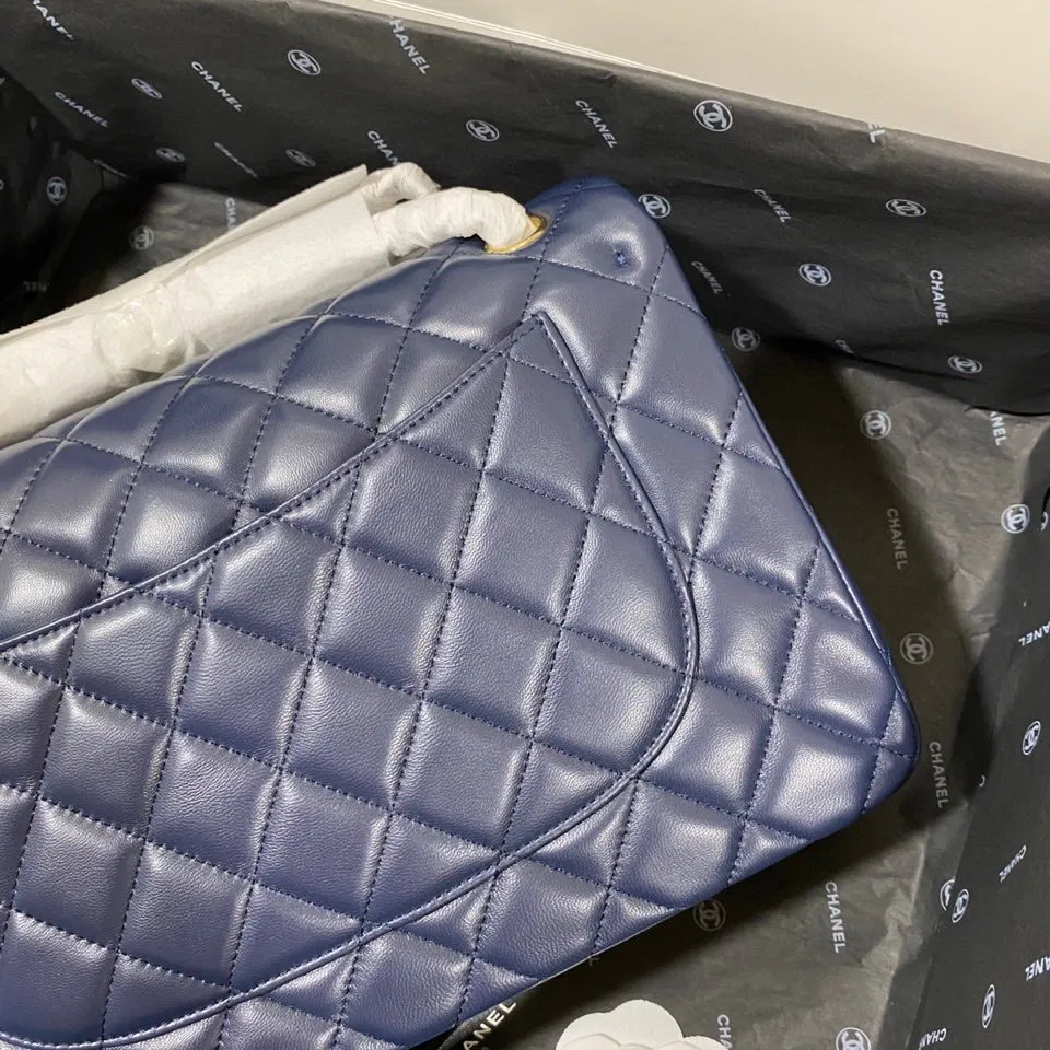 Chanel Flap Bag Large — image 5