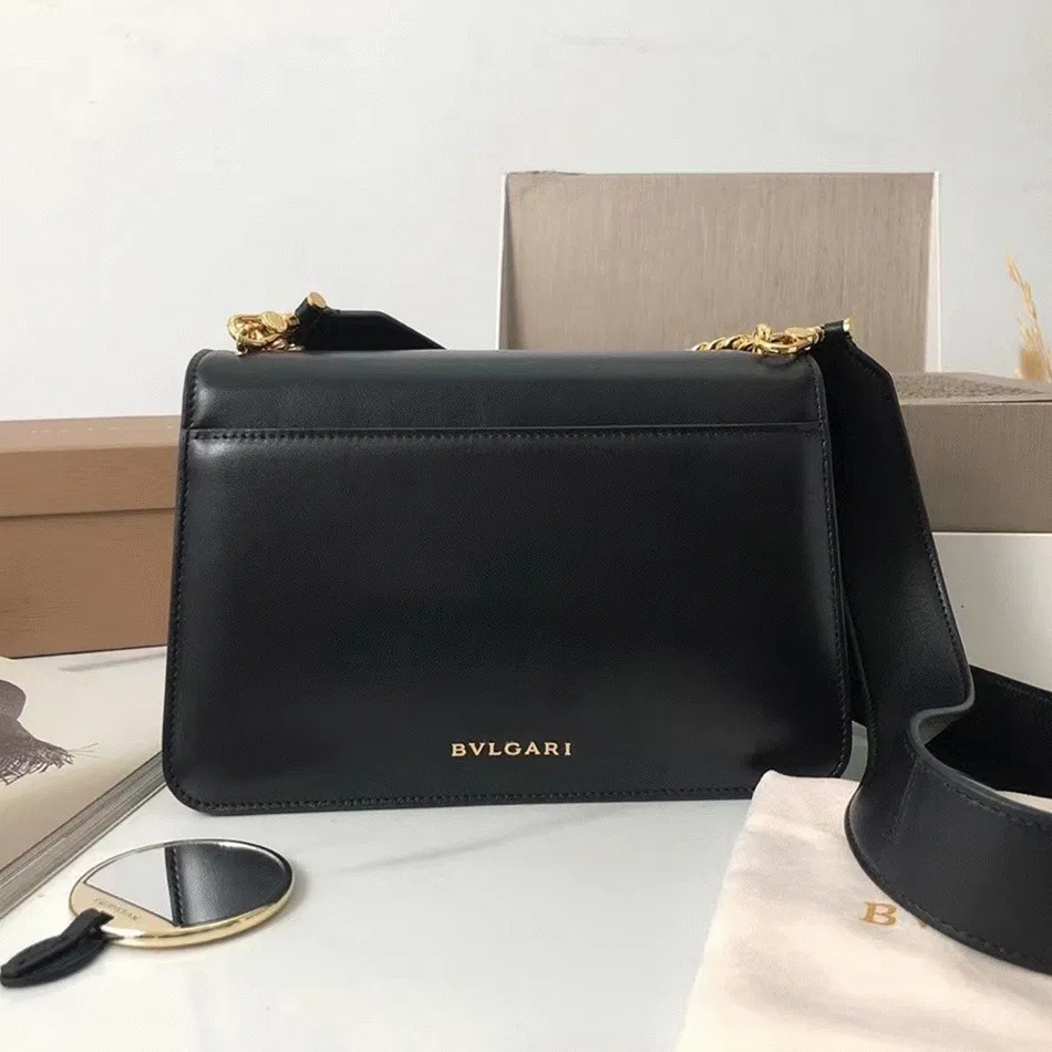 Bvlgari Serpenti Forever Medium Crossbody Bag with Chain Black — image 3