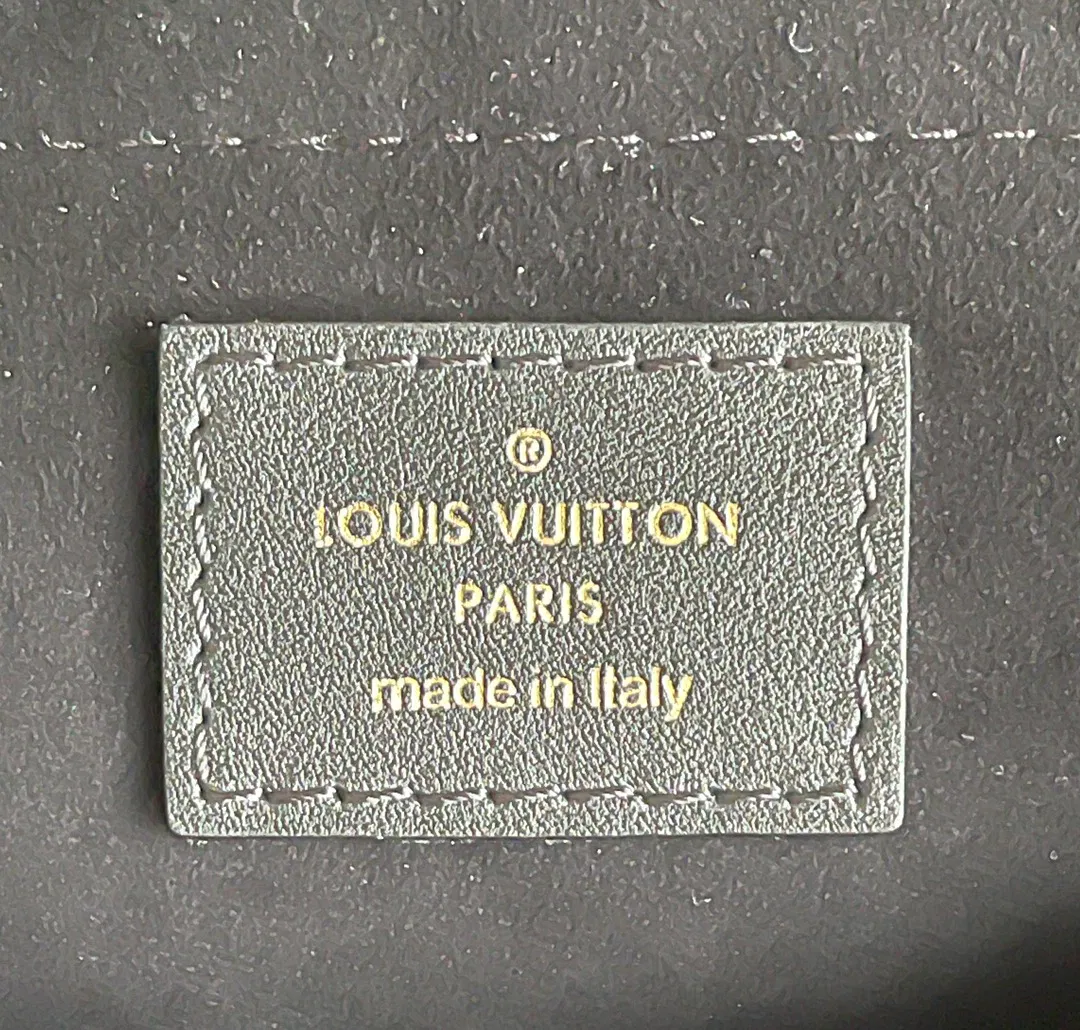 LV NEW WAVE CHAIN BAG — image 9