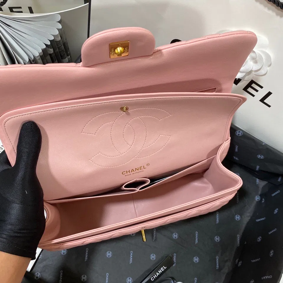 Chanel Flap Bag Large — image 9