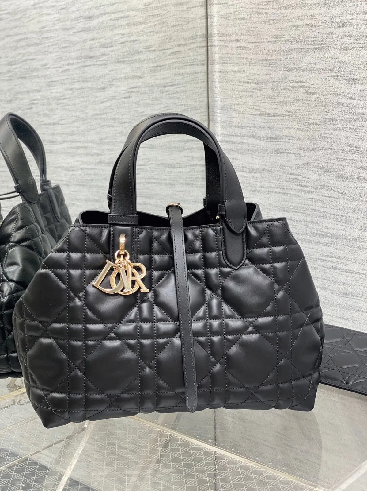 Dior Toujours Medium Bag in Black Macrocannage Calfskin — image 2