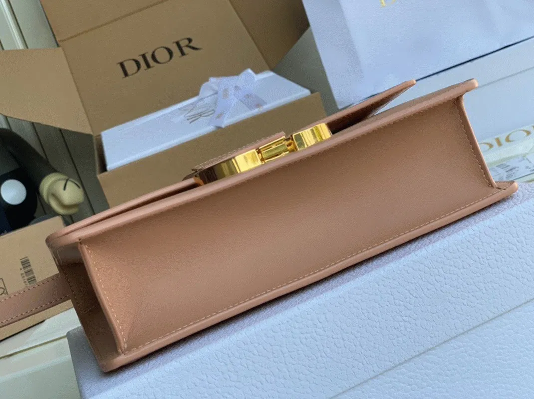 Dior 30 Montaigne Medium Bag Knockoff in Poudre Box Calfskin — image 2