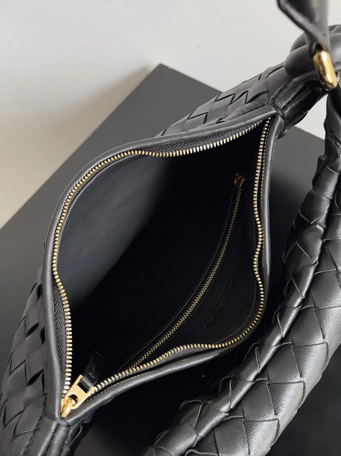 Bottega Veneta Gemelli Medium Bag Black — image 3