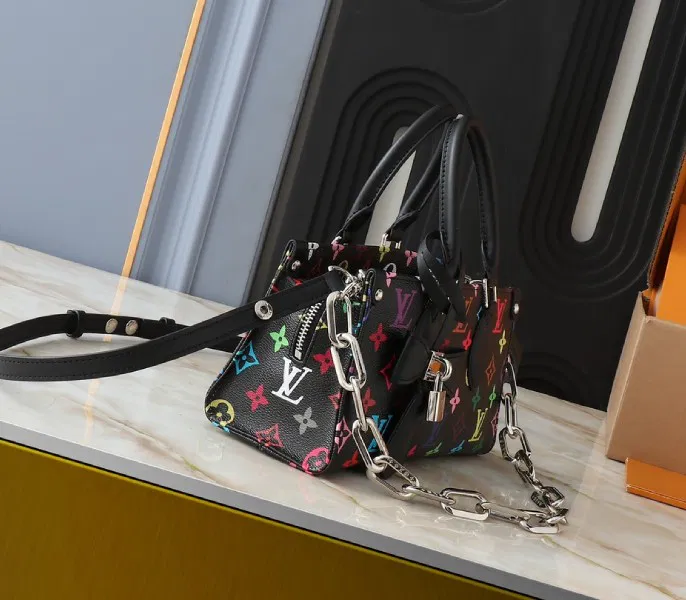X TM Multicolored Onthego East West Chain In Black — image 4