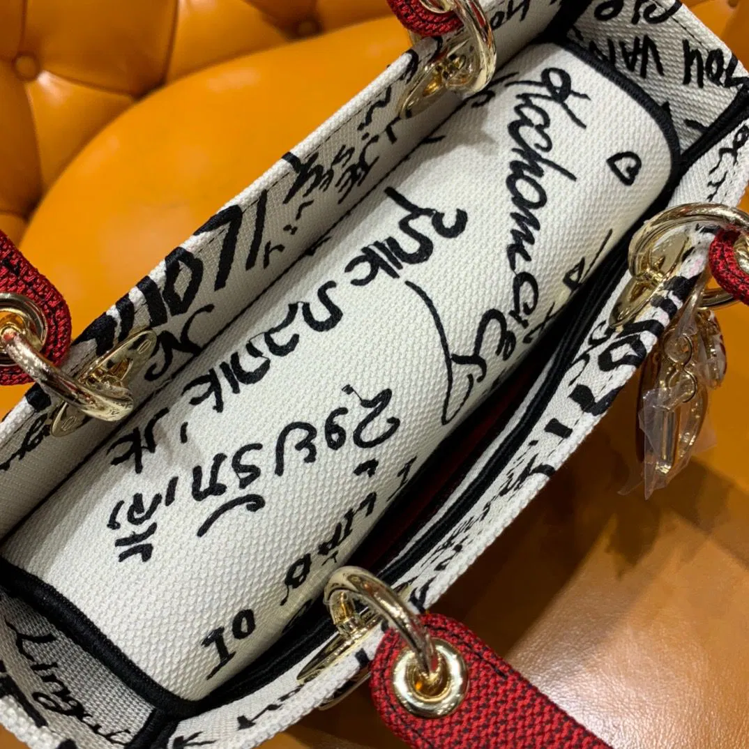 ‘I Love You’ Lady Dior — image 8