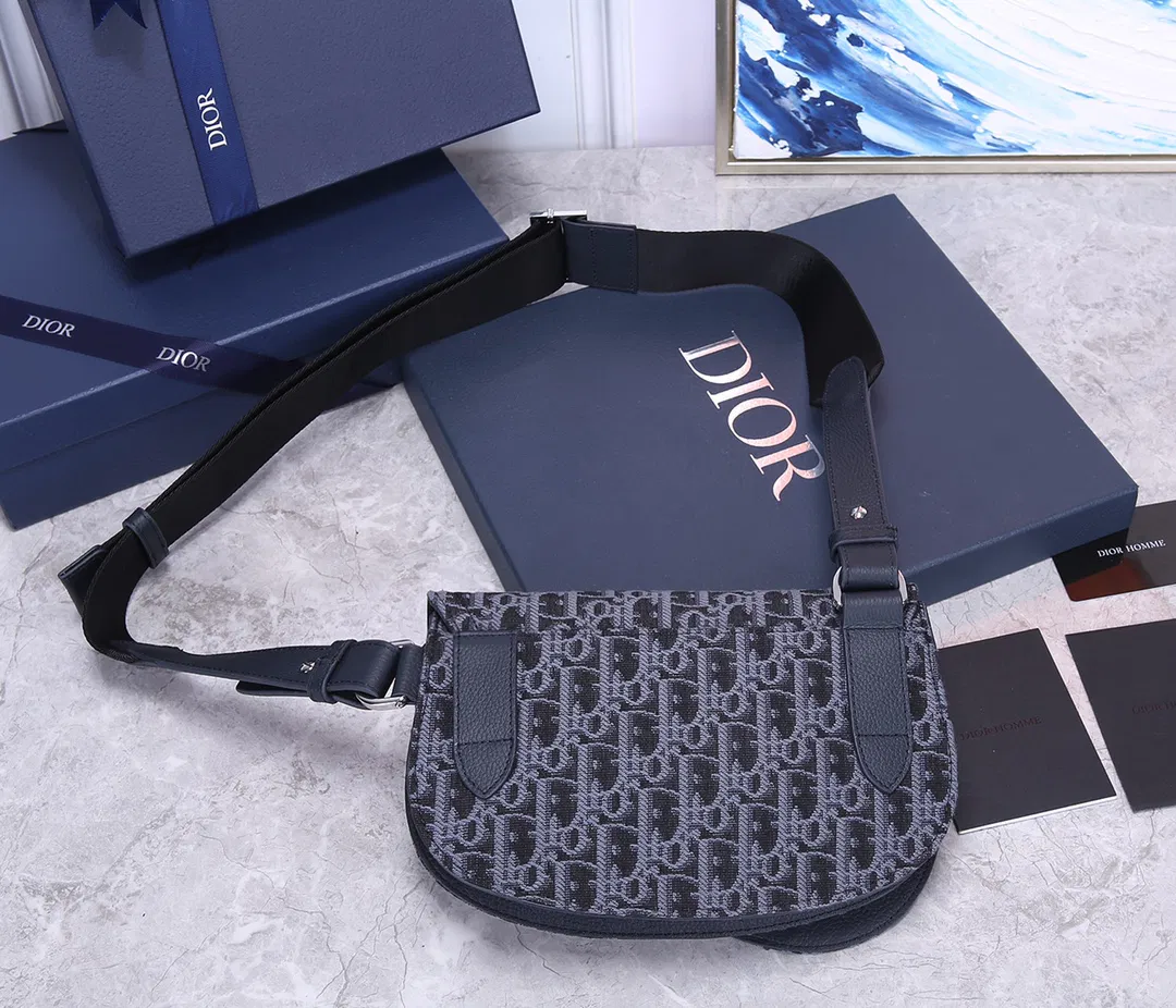 Dior Saddle Man’s Bag — image 4