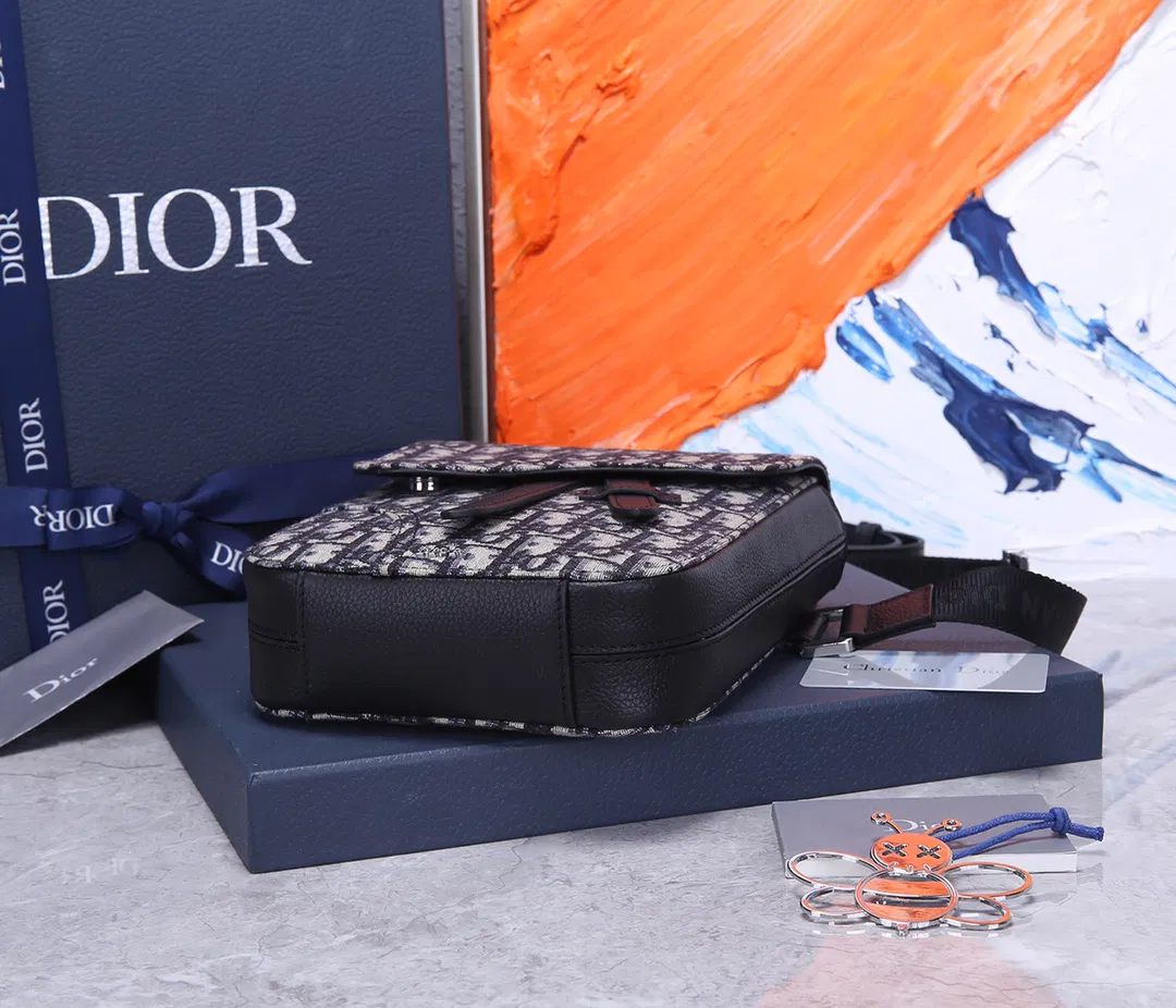 Dior Cell Phone Bag — image 4