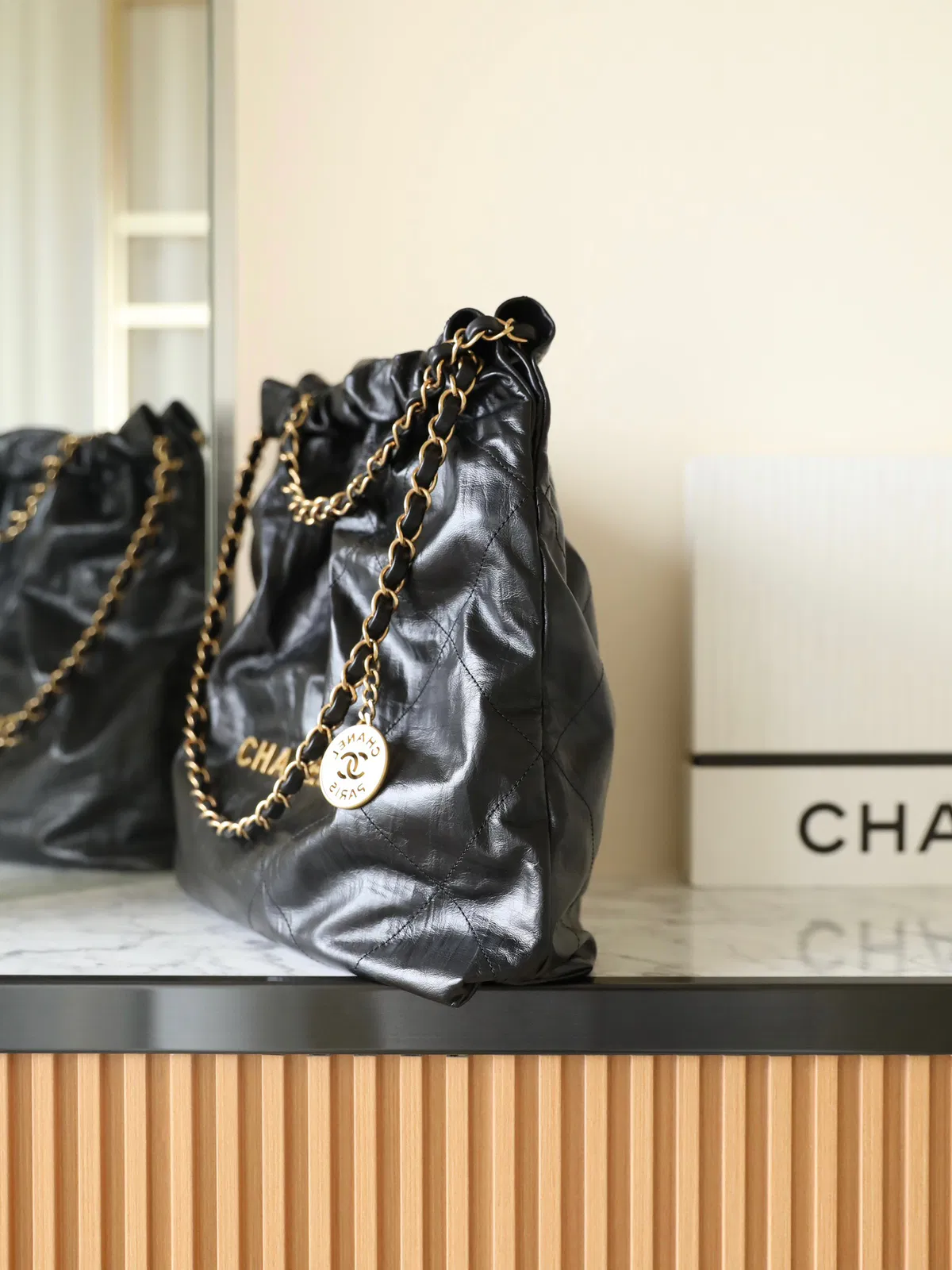 𝖬𝗈𝗇𝗍𝖾𝖻𝖾𝗅𝗅𝗈 zip bag — image 8