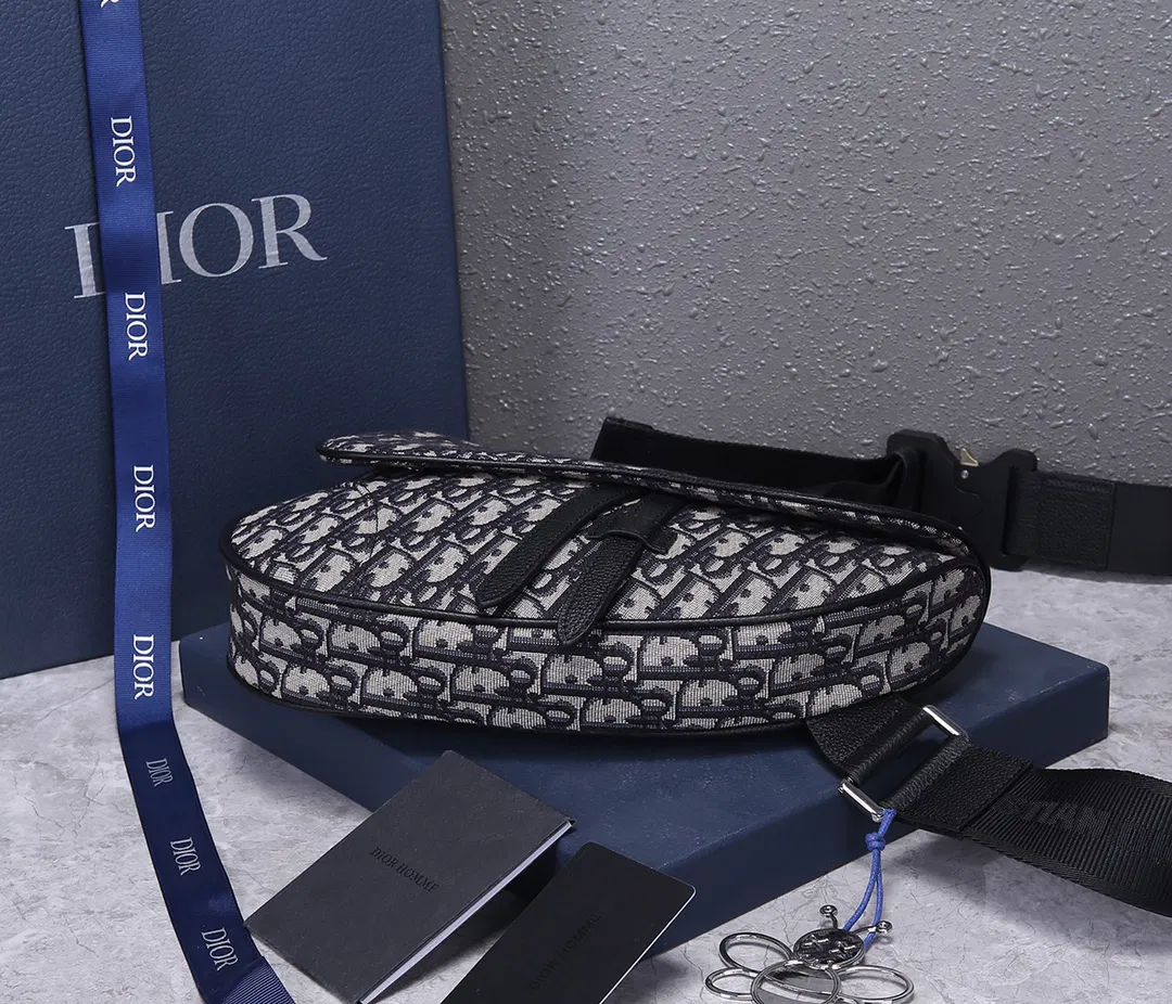 Dior Men’s Saddle Bag — image 3