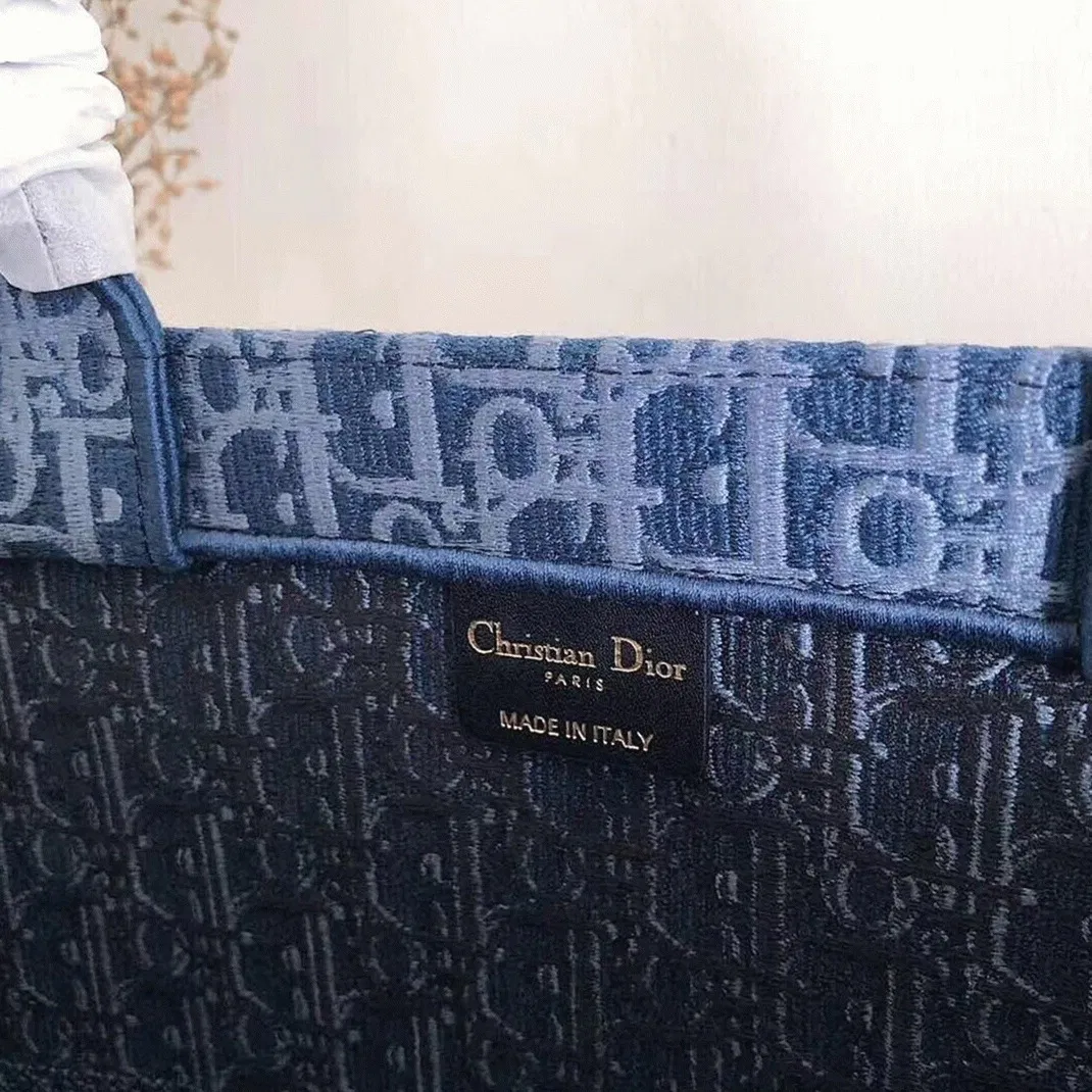 Dior Large Book Tote Bag Imitation in Denim Blue Dior Oblique Canvas — image 3
