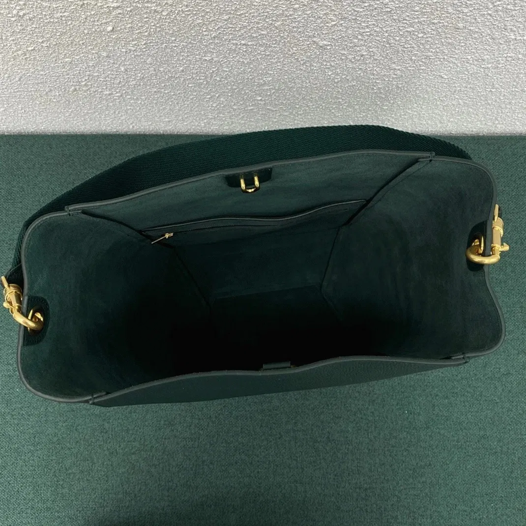 Top Quality Knockoff Celine Sangle Bucket Bag In Amazone Grained Calfskin — image 3