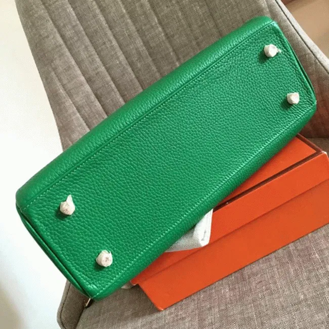 Bamboo Clemence Hermes Kelly Retourne 28cm Handbag — image 3
