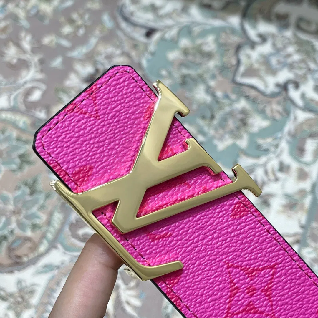 LV initiales — image 4