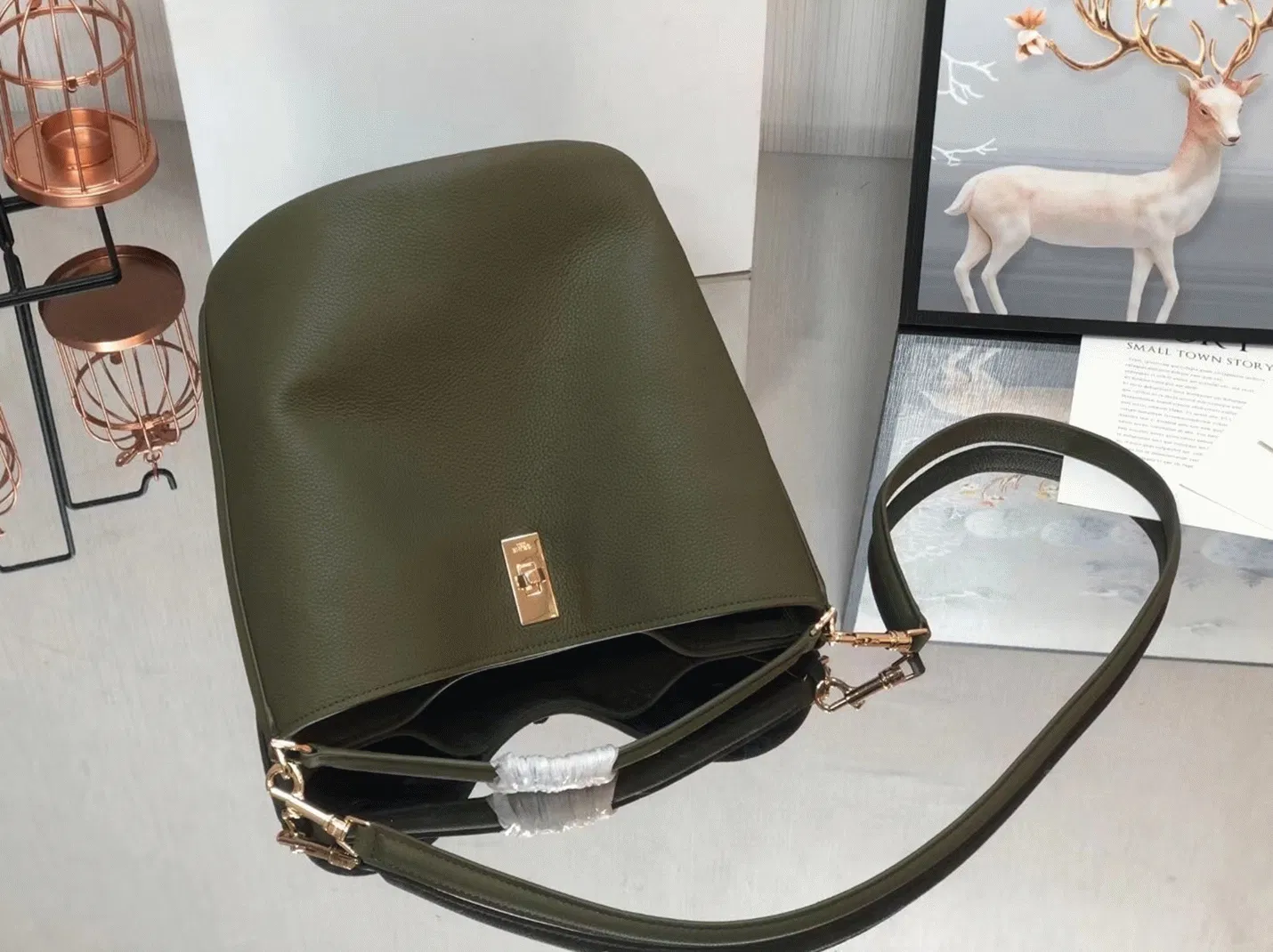 Top Quality Celine Bucket 16 Bag In Dark Olive — image 10