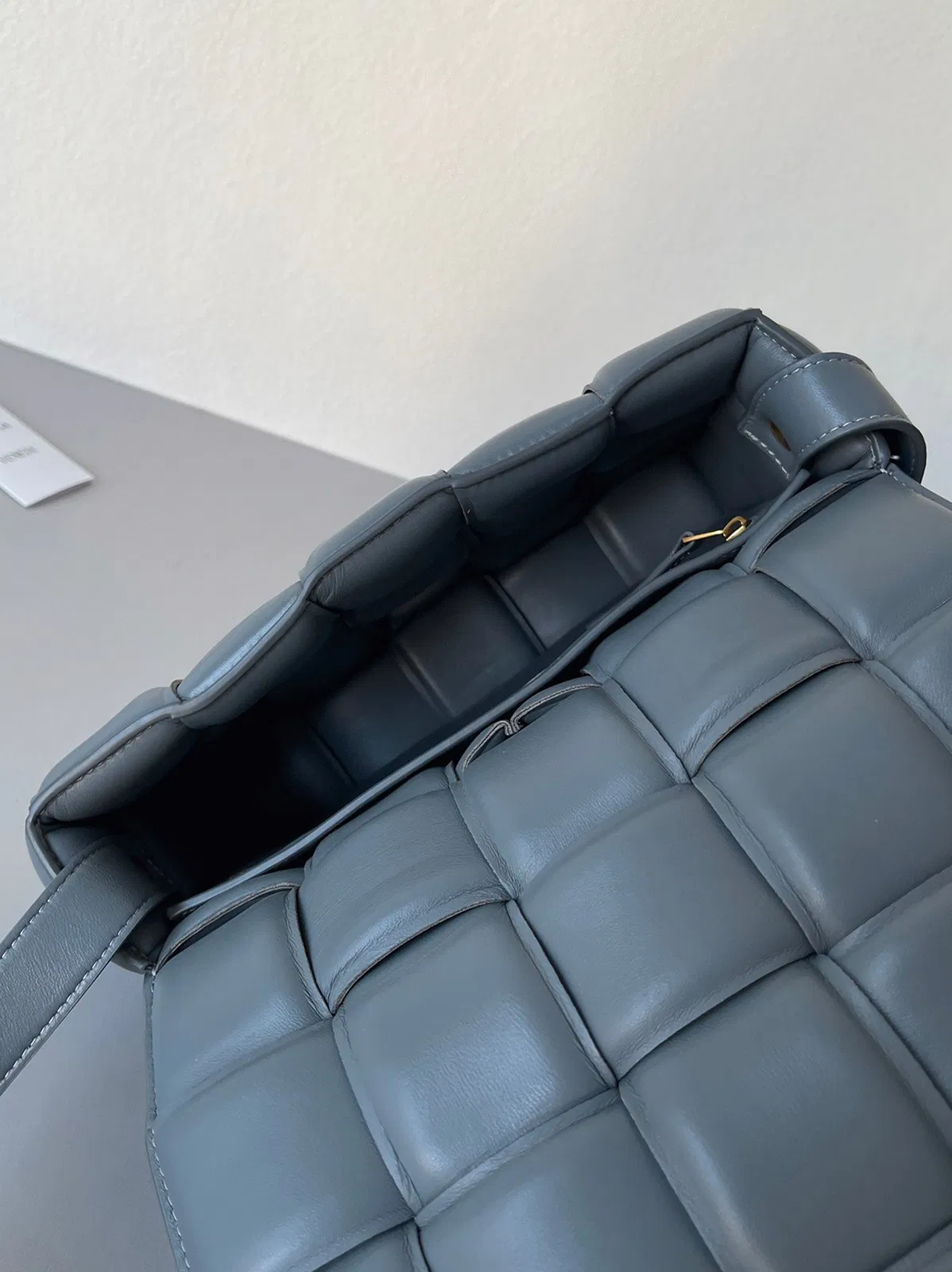 Top Quality Imitation Bottega Veneta Padded Cassette Bag In Thunder — image 8