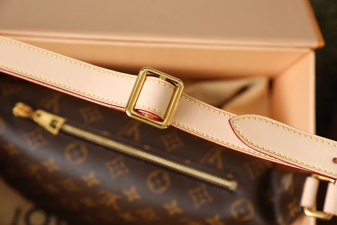 BUMBAG — image 5