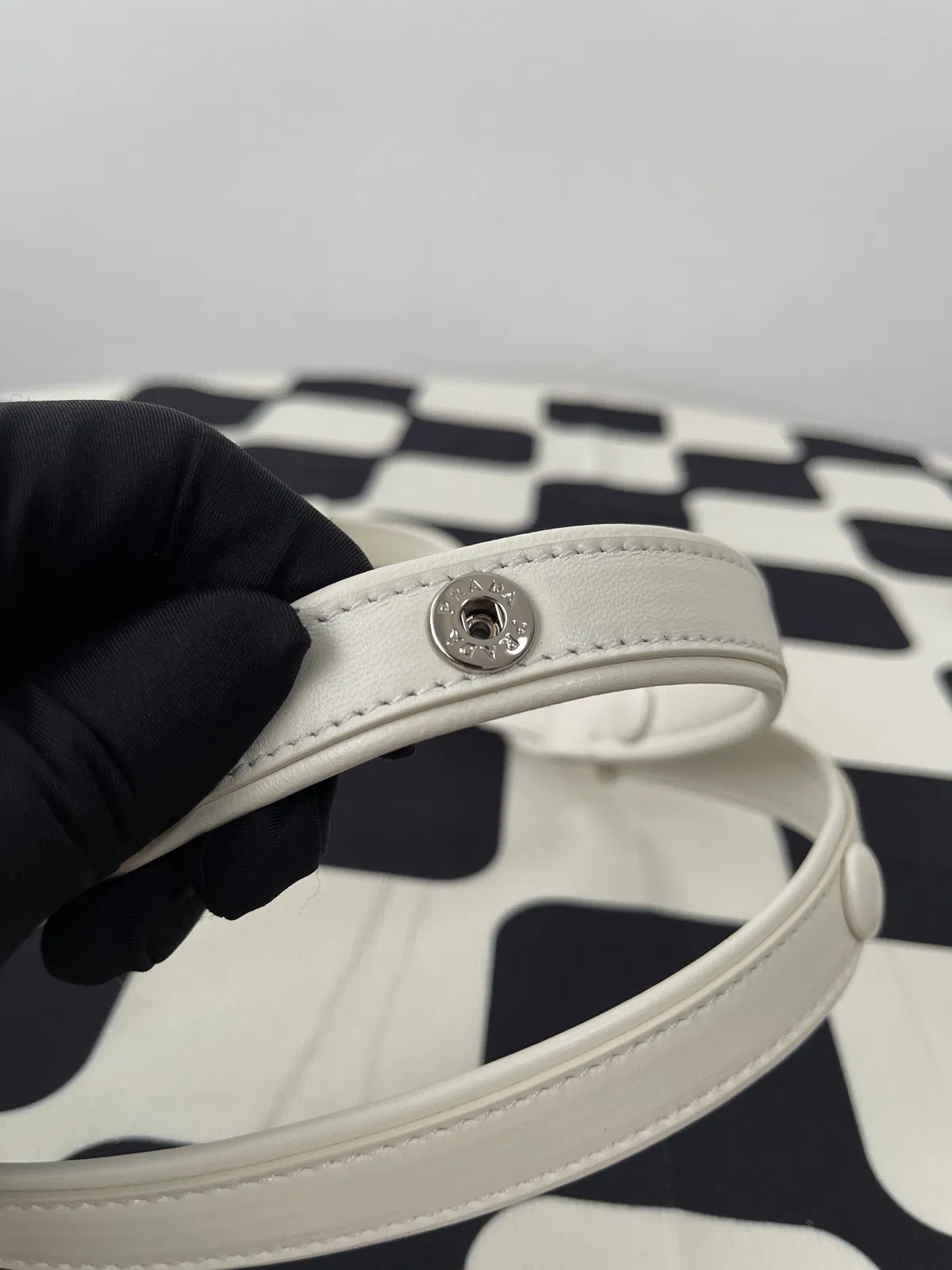𝐏𝐫𝐚𝐝𝐚 𝐒𝐨𝐟𝐭 𝐁𝐚𝐠 — image 3