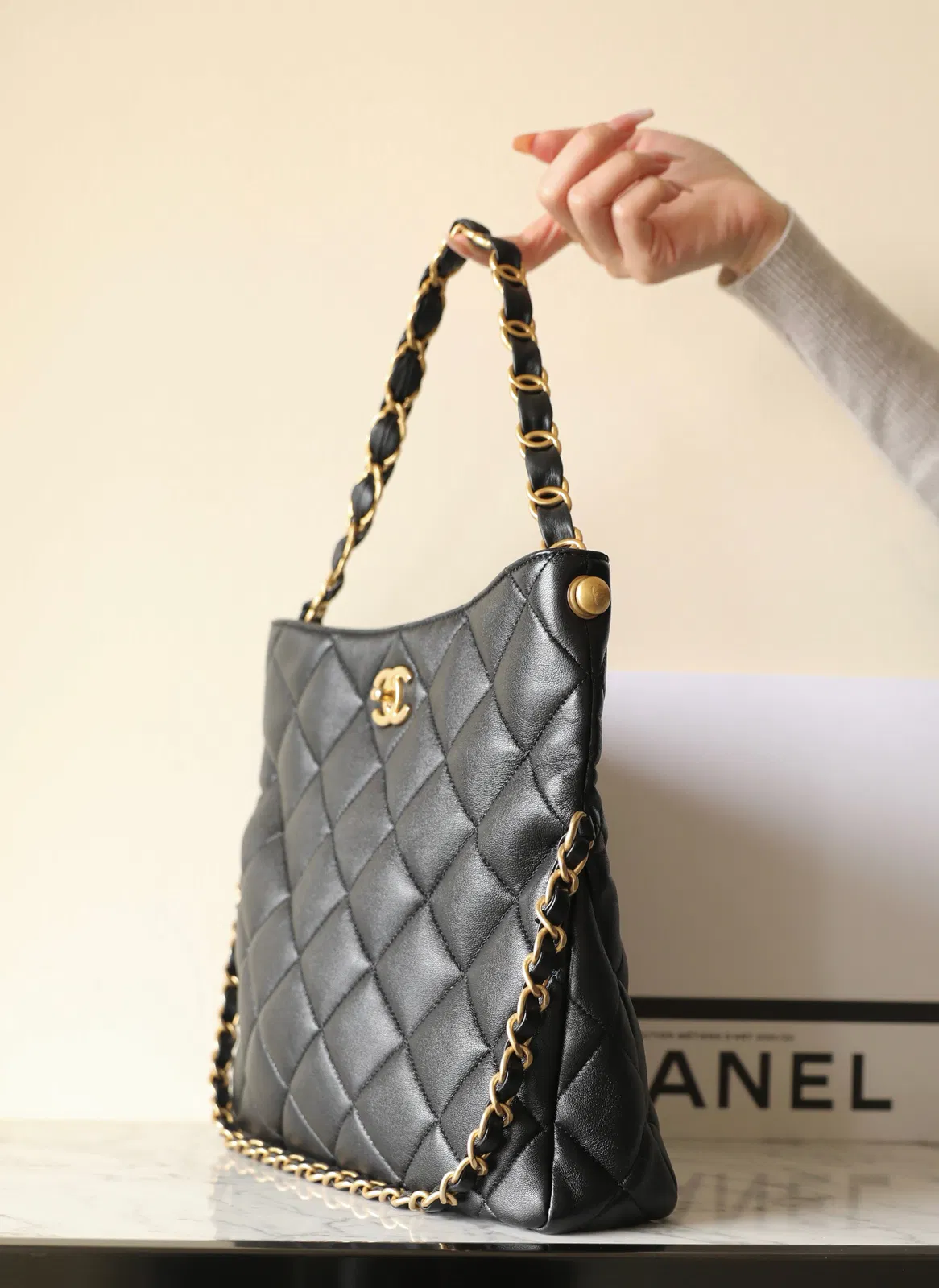 Chanel 24P — image 9