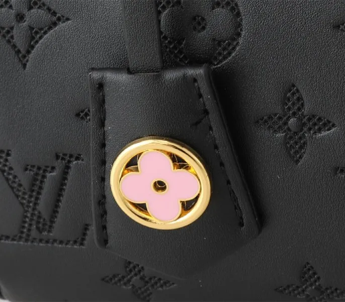 Louis Vuitton Other Leathers Speedy Bandouliere 20 Handbag In Black — image 6